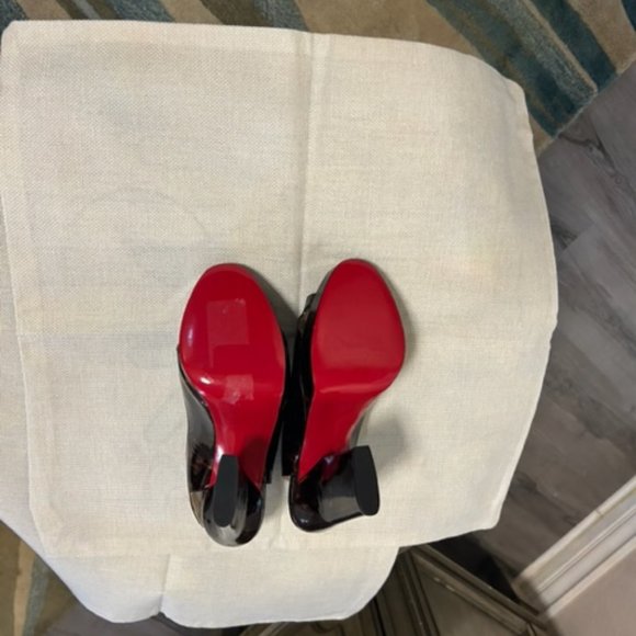 Christian Louboutin Shoes - New Never worn size 39 - Picture 4 of 4